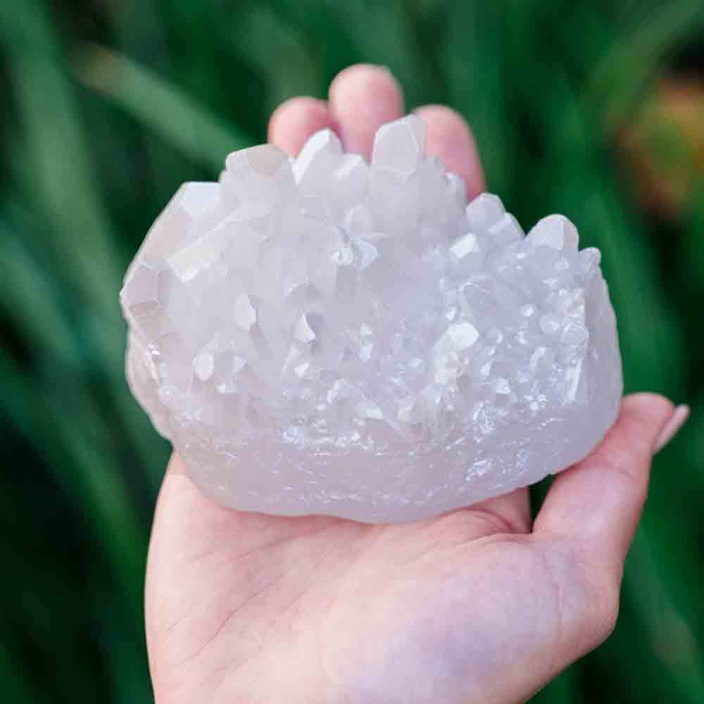 Geode Heart Crystal Candle Opal (White)